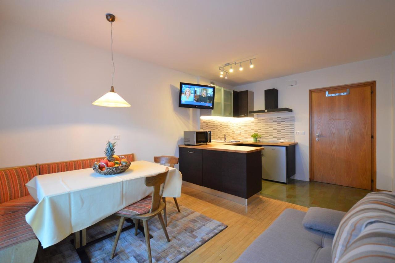 Residence Albierch Ортизеи Экстерьер фото